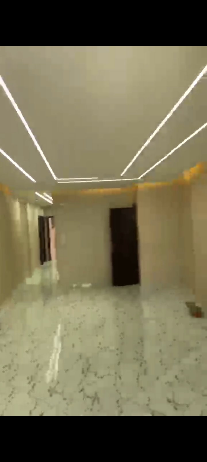شقه طوب احمر بالنزهه٢ ش١٢