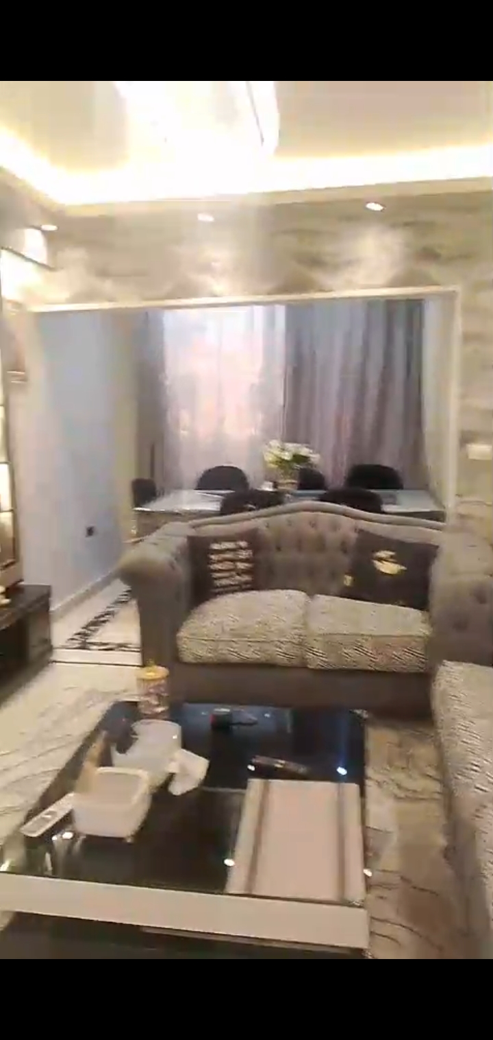 شقه بشيراتون مصر الجديده